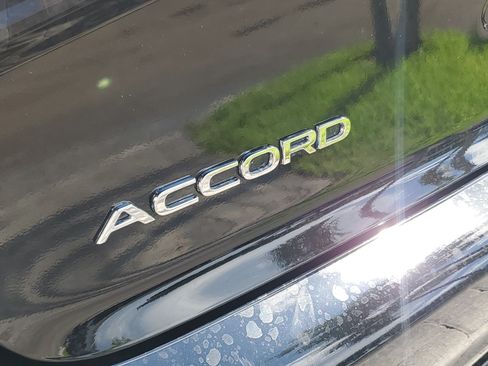 Used 2025 Honda Accord Sport image 7