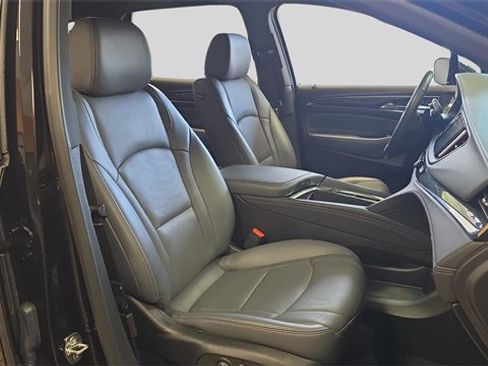 Used 2023 Buick Enclave Essence w/ LPO, Touring Package image 12