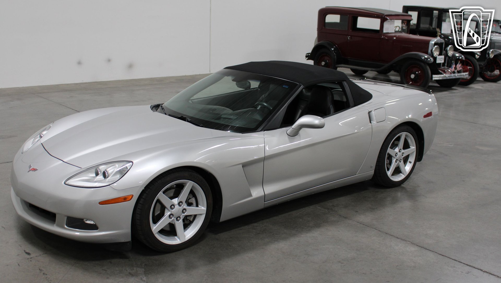 Used 2006 Chevrolet Corvette Convertible w/ Preferred Equipment Group RWD image 3