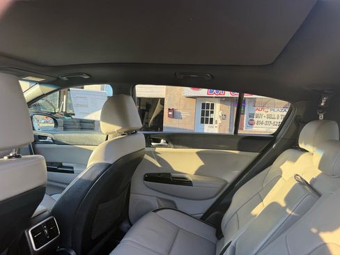 Used 2022 Kia Sportage SX image 35