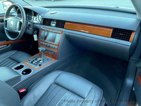 Used 2004 Volkswagen Phaeton V8 image 14