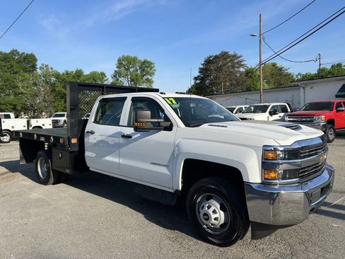 Used 2017 Chevrolet Silverado 3500 W/T w/ WT Convenience Package AWD/4WD image 5