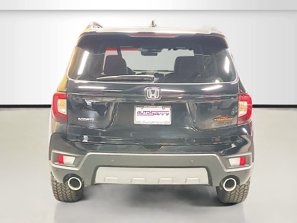 Used 2025 Honda Passport TrailSport image 6