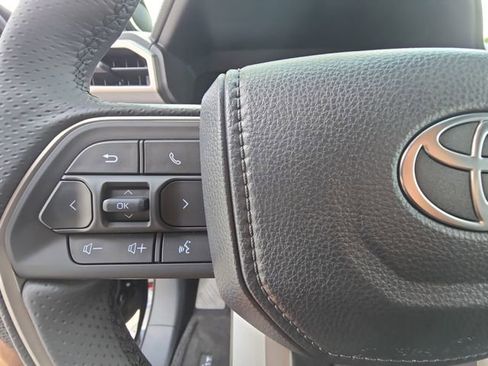 New 2026 Toyota 4Runner TRD Off-Road Premium AWD/4WD image 17