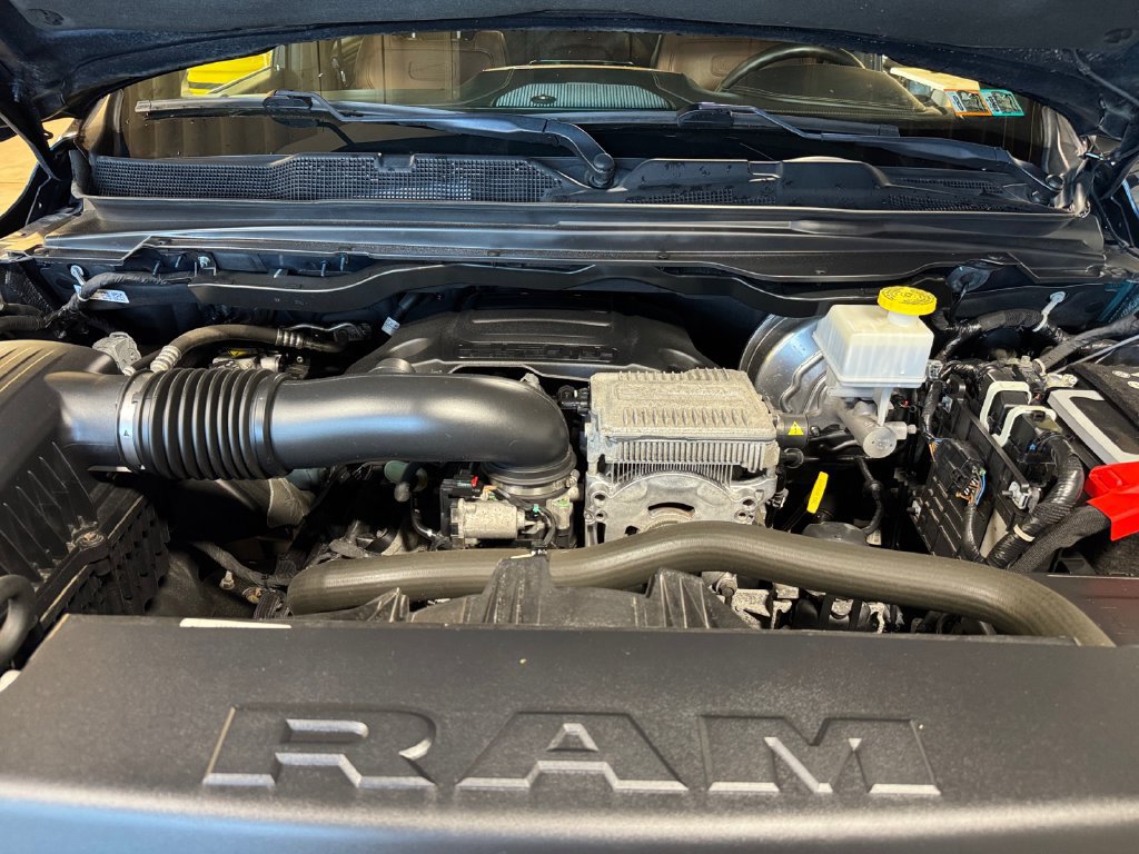 Used 2023 RAM 1500 Longhorn AWD/4WD image 27