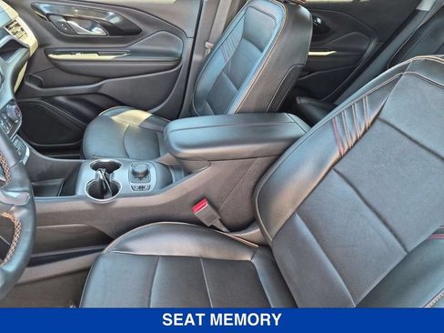 Used 2023 GMC Terrain AT4 AWD/4WD image 14