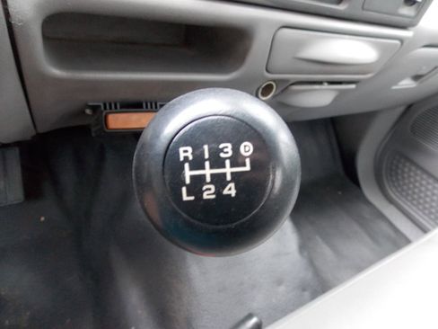 Used 2000 Ford F450 2WD Regular Cab Super Duty image 11