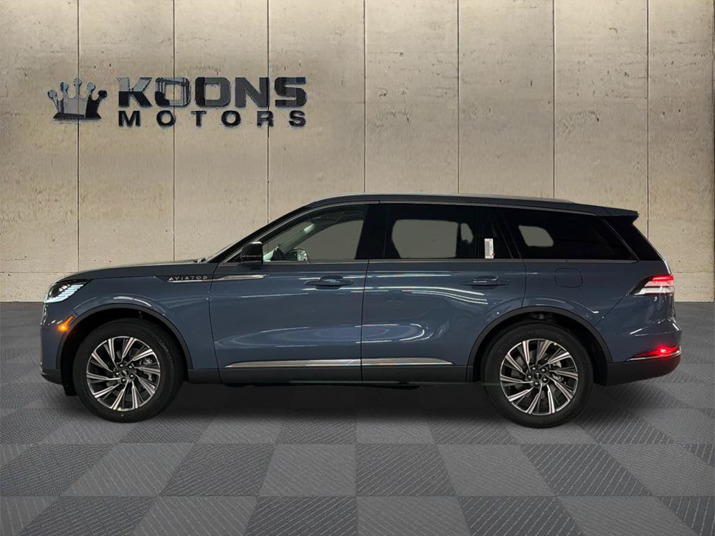 New 2027 Lincoln Aviator AWD image 4