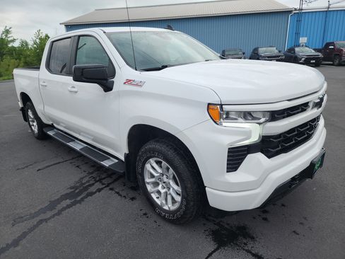 Certified 2024 Chevrolet Silverado 1500 RST w/ Z71 Off-Road Package AWD/4WD image 2