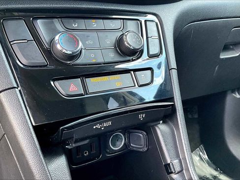 Used 2017 Buick Encore Preferred image 35