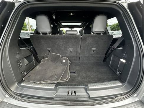 Certified 2023 Lincoln Navigator Reserve AWD/4WD image 43