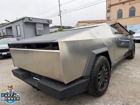 Used 2024 Tesla Cybertruck Cyberbeast AWD/4WD image 78