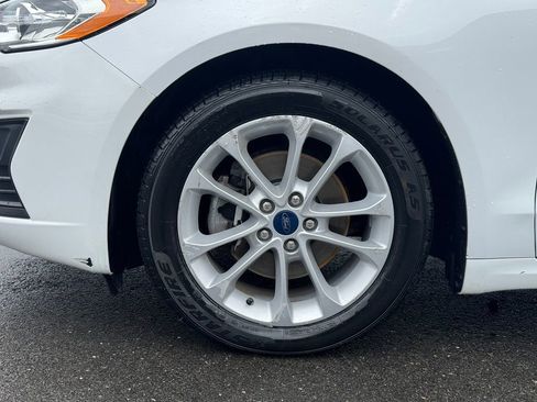 Used 2020 Ford Fusion SE image 10