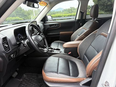 Used 2023 Ford Bronco Sport Outer Banks AWD/4WD image 11