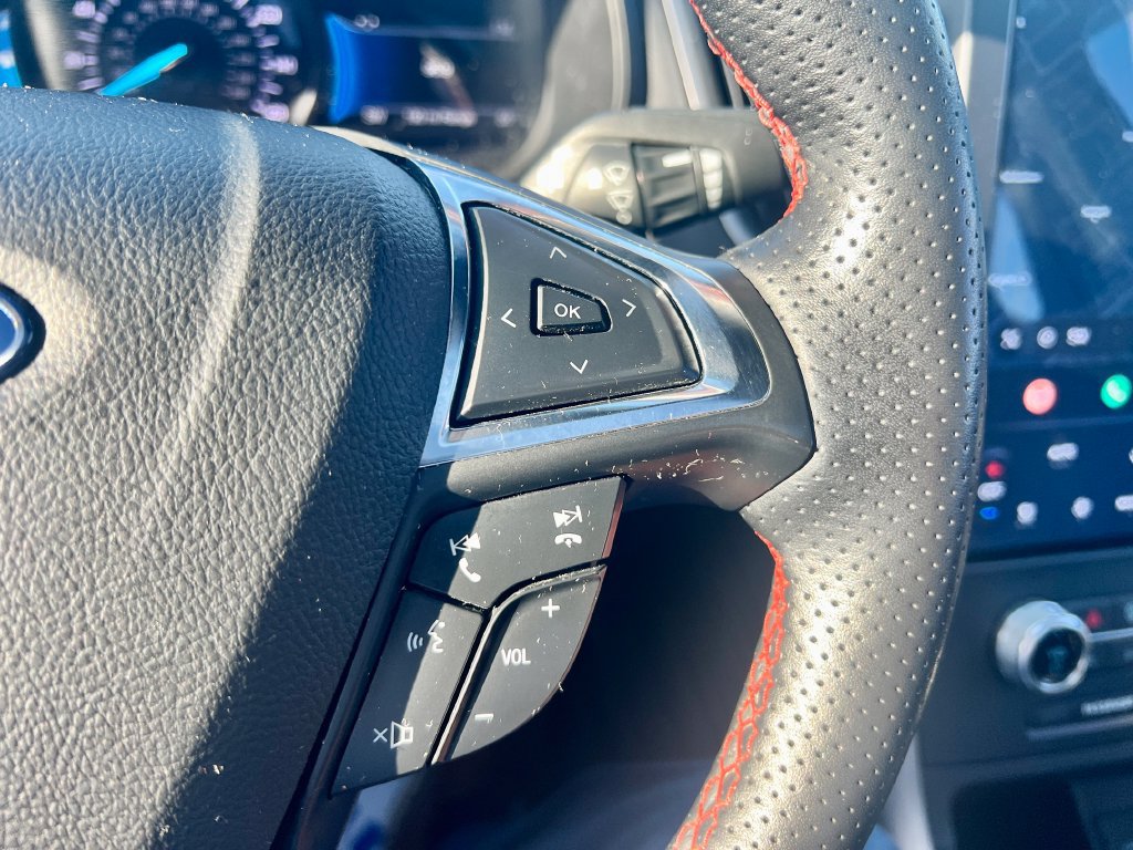 Used 2022 Ford Edge ST-Line AWD/4WD image 19