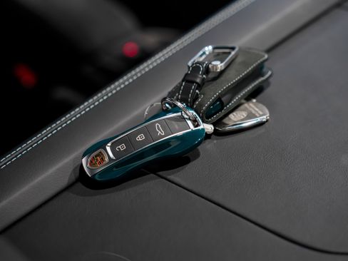 Used 2024 Porsche 911 Dakar image 35