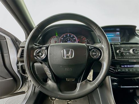 Used 2016 Honda Accord Sport image 18