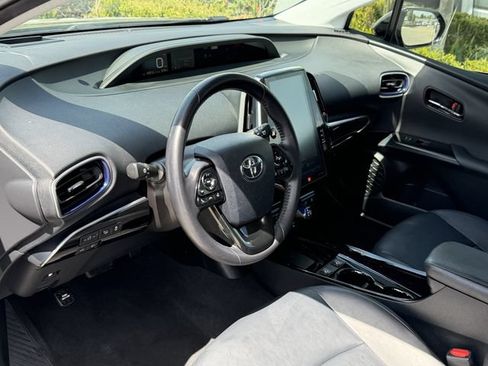 Used 2019 Toyota Prius Limited FWD image 16