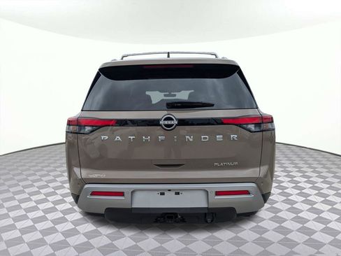 Used 2024 Nissan Pathfinder Platinum w/ Cargo Package FWD image 4