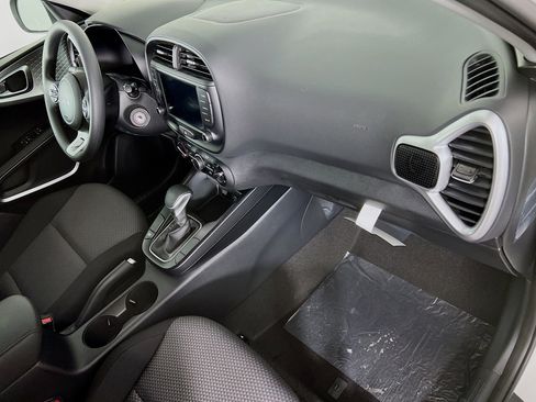 New 2025 Kia Soul LX image 20