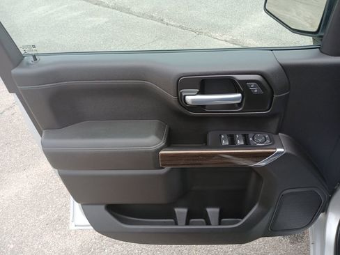 Used 2021 Chevrolet Silverado 1500 LT w/ Texas Edition Plus image 23