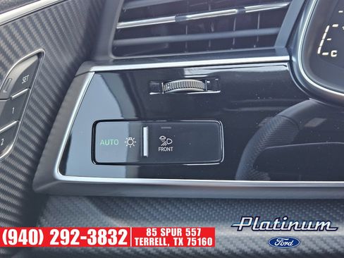 Used 2025 Audi SQ7 Prestige w/ Prestige Package AWD/4WD image 21