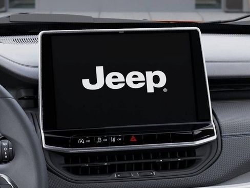 New 2026 Jeep Compass Latitude AWD/4WD image 18