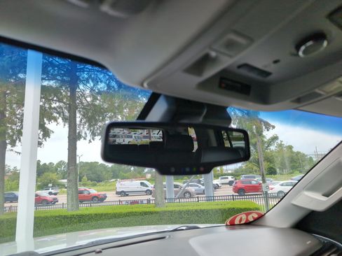 Used 2020 Chevrolet Tahoe LT AWD/4WD image 27