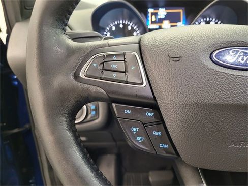 Used 2018 Ford Escape Titanium image 23