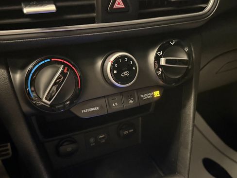 Used 2021 Hyundai Kona Night image 14