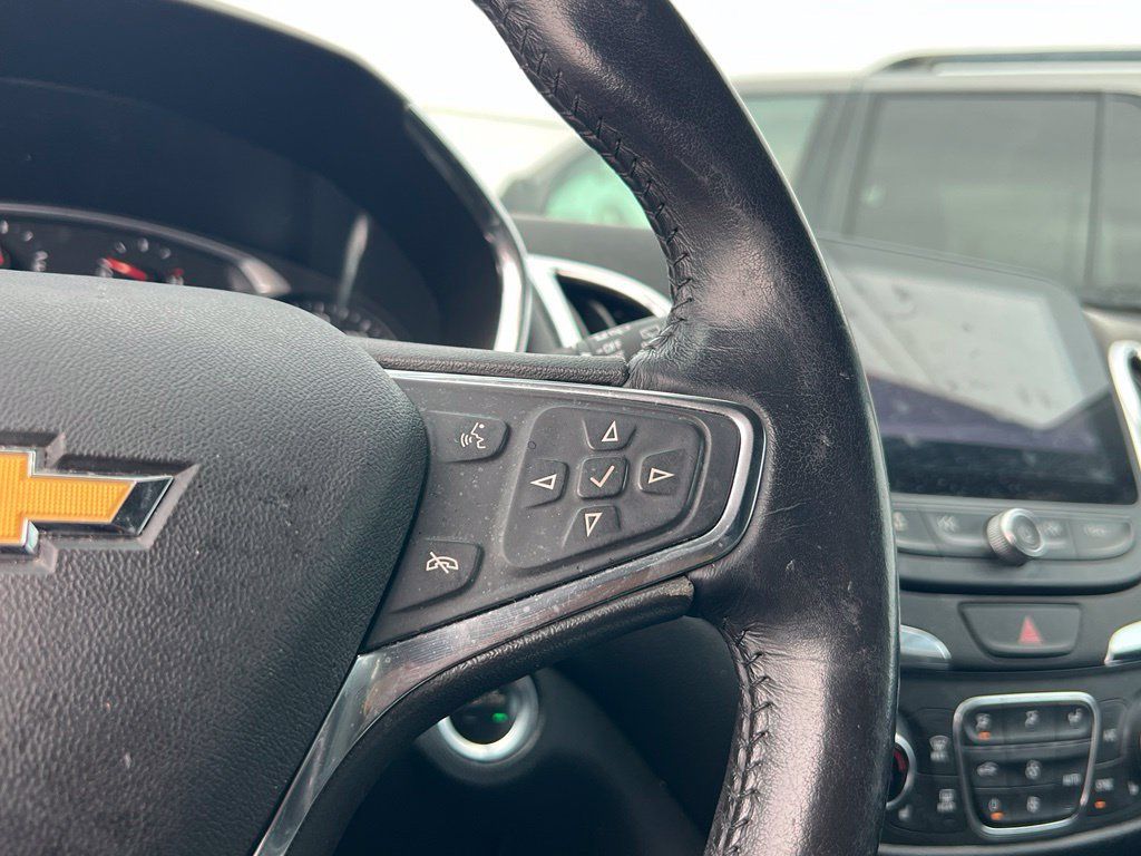 Used 2019 Chevrolet Equinox LT AWD/4WD image 20