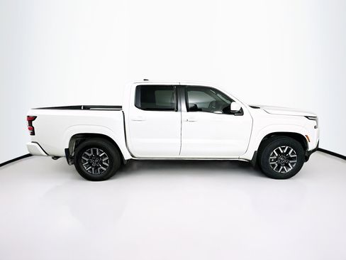 Used 2024 Nissan Frontier SL w/ Technology Package image 10