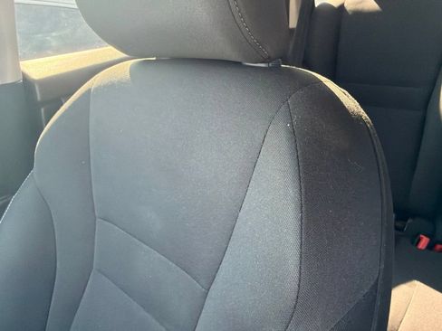 Used 2023 Nissan Rogue S FWD image 40