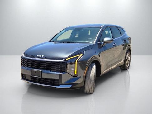 New 2026 Kia Sportage LX FWD image 8