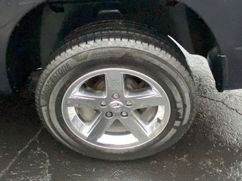 Certified 2017 RAM 1500 Express image 20