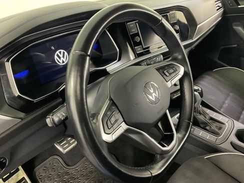 Used 2023 Volkswagen Jetta Sport FWD image 17