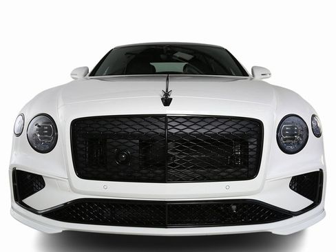 Used 2025 Bentley Flying Spur Plug-In Hybrid image 7