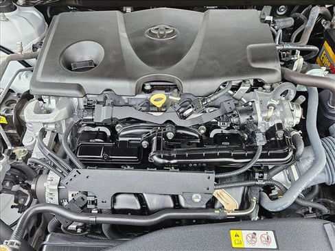 Used 2023 Toyota Camry SE FWD image 21