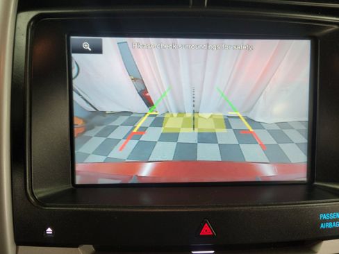 Used 2014 Ford Edge Sport w/ Driver Entry Package image 18