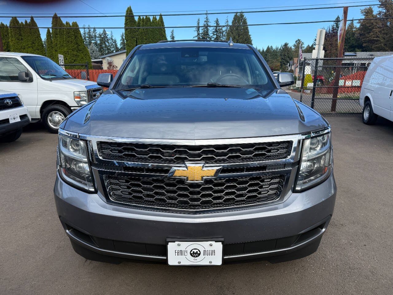 Used 2019 Chevrolet Suburban LT AWD/4WD image 5