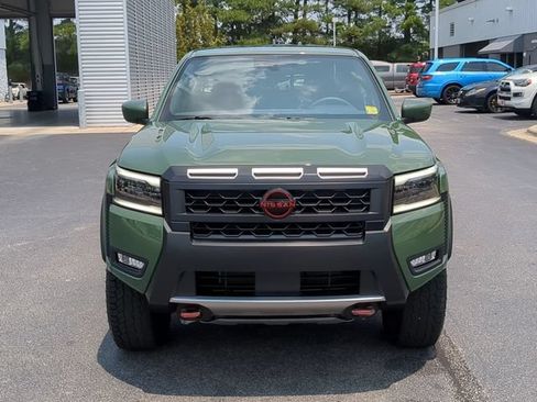 New 2026 Nissan Frontier PRO-4X w/ Tow Package AWD/4WD image 8