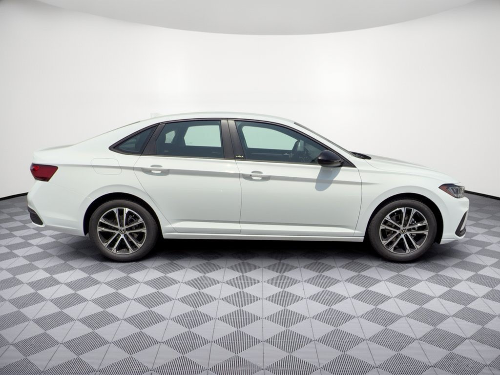 New 2027 Volkswagen Jetta Sport FWD image 8