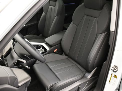 Used 2025 Audi Q5 Premium Plus w/ Premium Plus AWD/4WD image 38