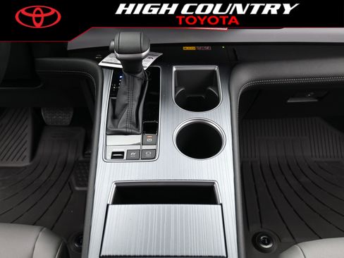 New 2026 Toyota Sienna XLE image 19