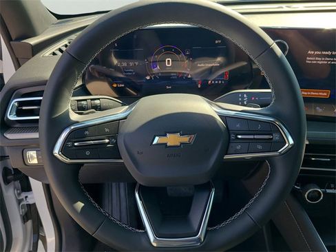 New 2026 Chevrolet Traverse LT w/ Driver Confidence Package image 27