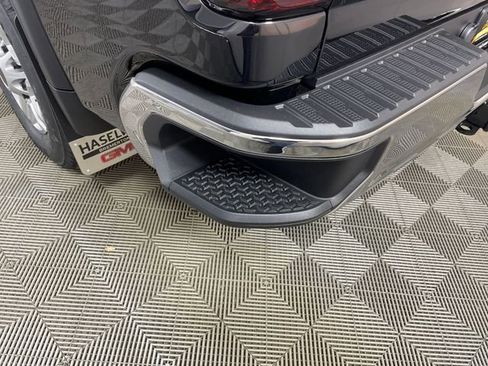 New 2026 GMC Sierra 2500 SLE w/ SLE Value Package; image 17