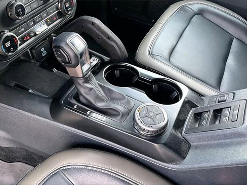 Used 2025 Ford Bronco Outer Banks w/ Sasquatch Package image 15