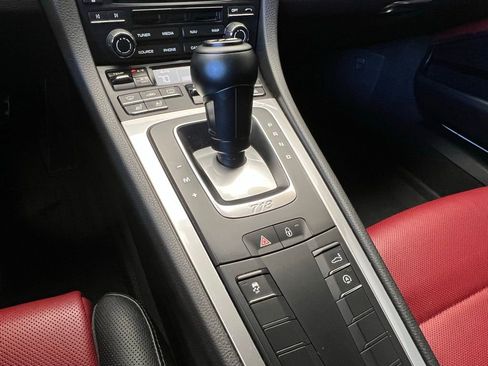 Certified 2018 Porsche 718 Cayman S image 11