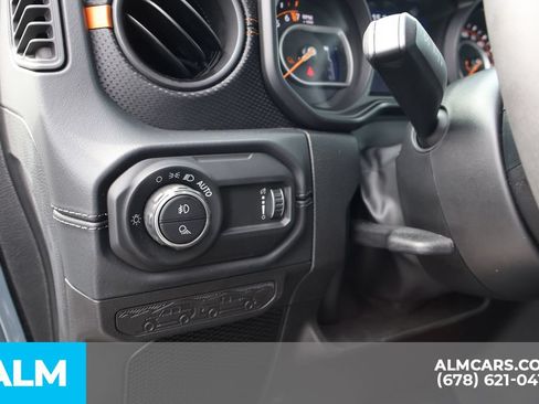 Used 2026 Jeep Gladiator Mojave AWD/4WD image 11