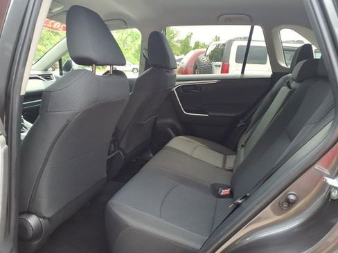 Certified 2023 Toyota RAV4 LE FWD image 13